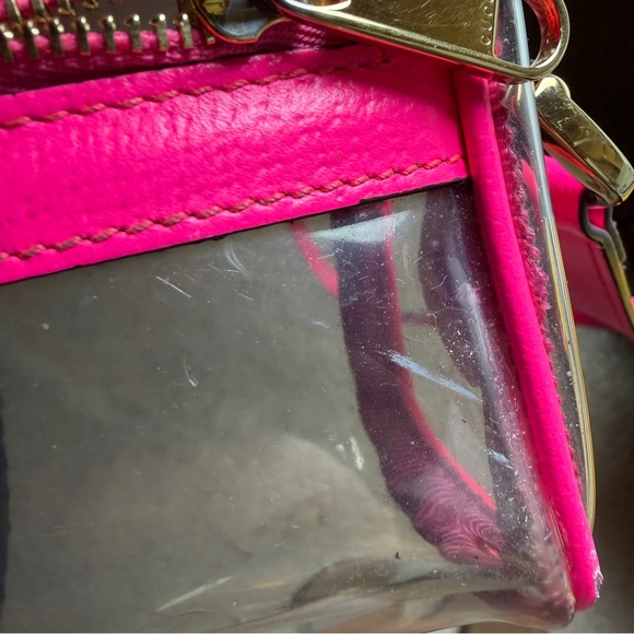 Authentic Gucci Ophidia Mini Transparent Crossbody Bag in Fluorescent Pink - Picture 11 of 15